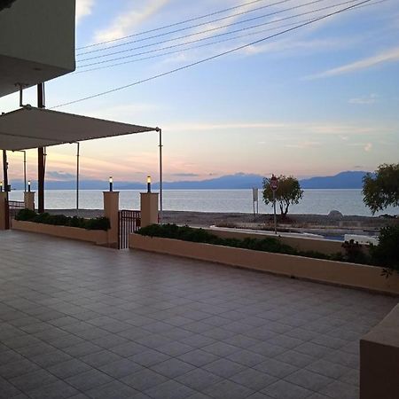 Βίλλα Κωνστάντσια Aparthotel Káto Ássos Εξωτερικό φωτογραφία