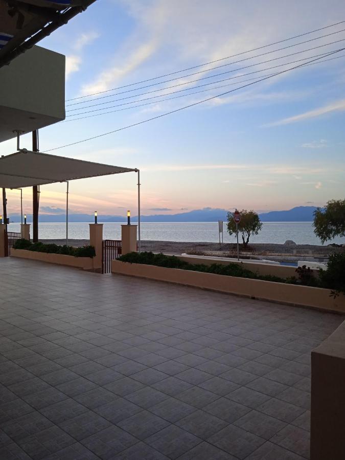 Βίλλα Κωνστάντσια Aparthotel Káto Ássos Εξωτερικό φωτογραφία