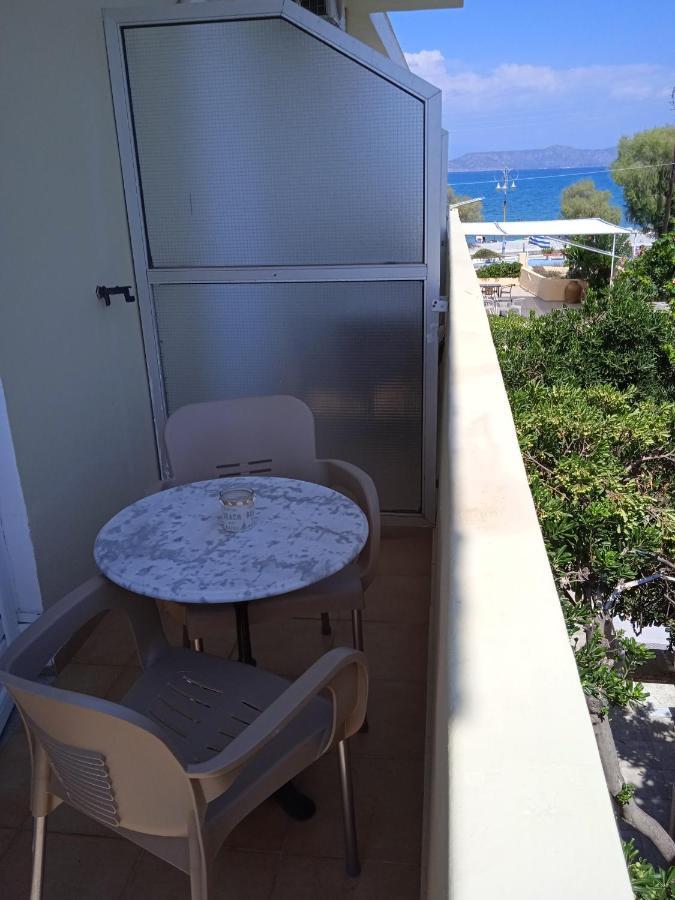 Βίλλα Κωνστάντσια Aparthotel Káto Ássos Εξωτερικό φωτογραφία