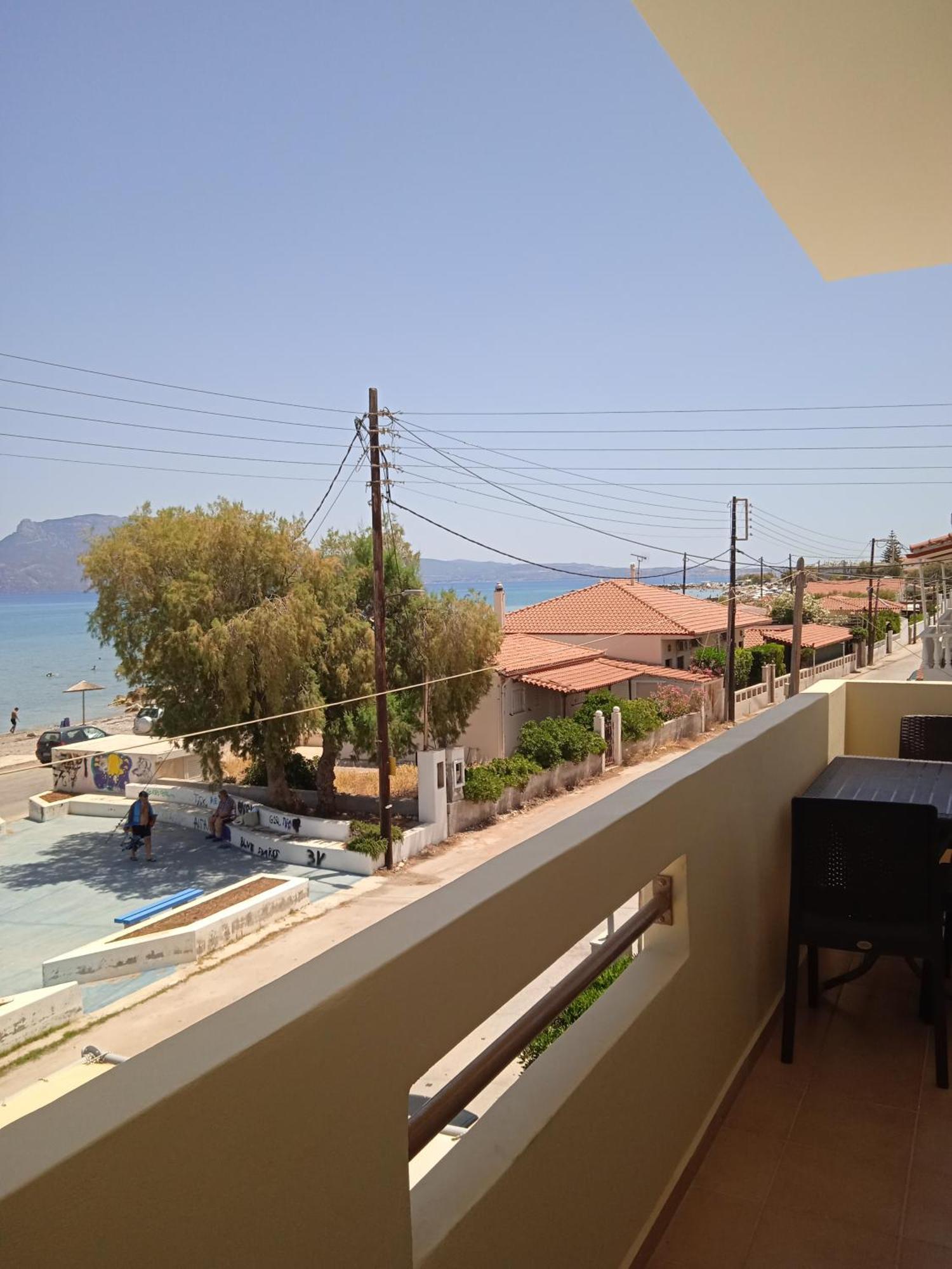 Βίλλα Κωνστάντσια Aparthotel Káto Ássos Εξωτερικό φωτογραφία